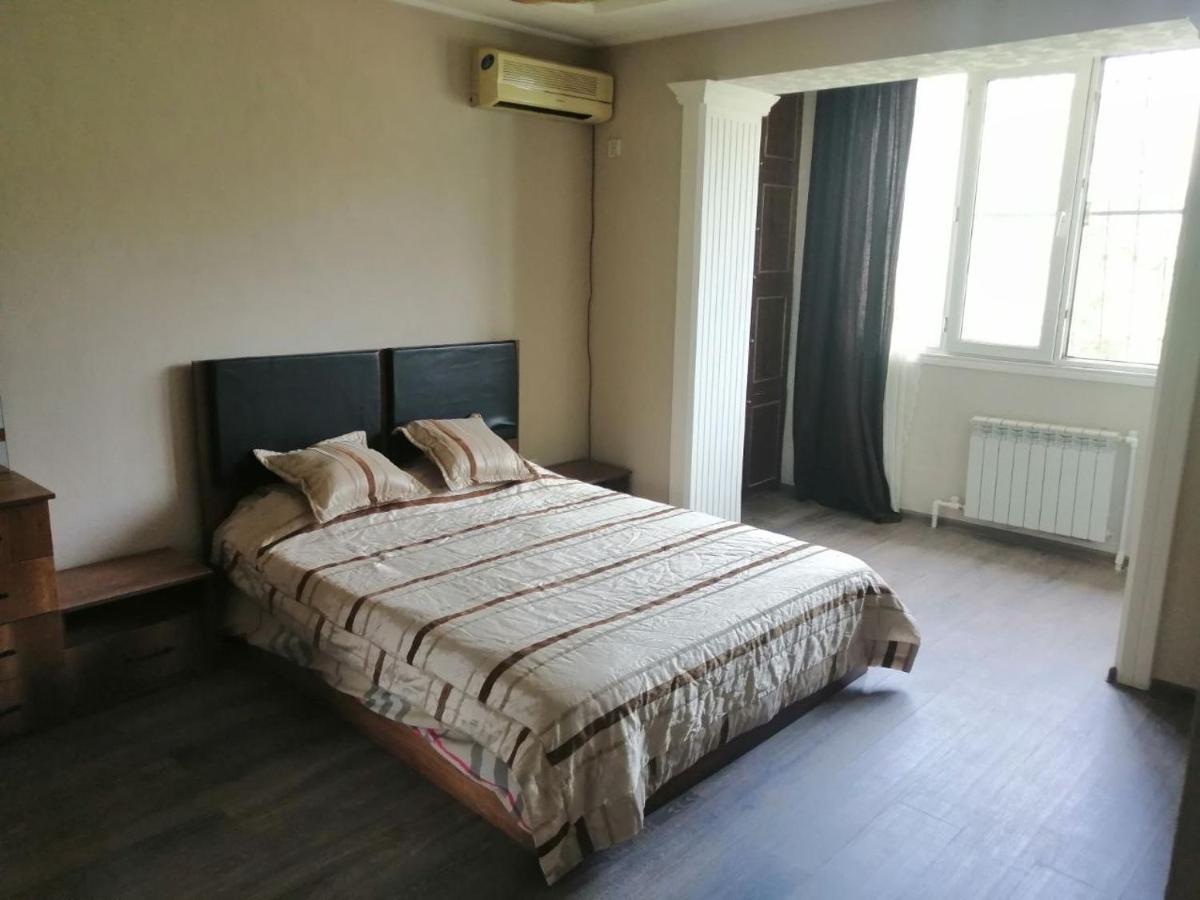 Apartment 2 Bed Room In The Center Апартамент 3-Х Комнатная В Центре Taskent Exterior foto